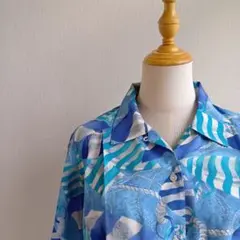 日本製 スカーフ柄シャツ