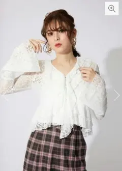 rienda リエンダ レースフリル付きホワイトシャツ