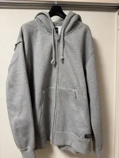 undercover×GU グレー ジップパーカー XLのサムネイル