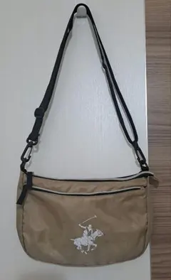 ビバリーヒルズポロクラブ ベージュショルダーバッグ