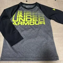 Under Armour 長袖カットソー 6サイズ グレー/ブラック