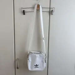 adidas ショルダーバッグ ホワイト