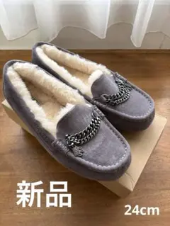 [新品] UGG ダークパープル モカシン 24cm