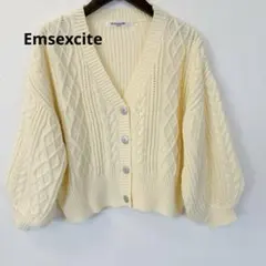 エムズエキサイト　カーディガン　ケーブル編み クリーム色