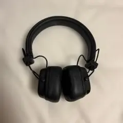 Item thumbnail for item 77e5b2b5-52cd-4a3d-bd4c-db0505cc934b