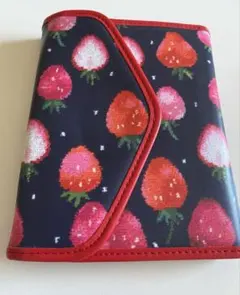 LOVERARY BY FEILER 多機能ケースSTRAWBERRY DOTS