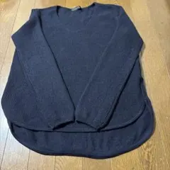 ネイビー Vネック 長袖ニット