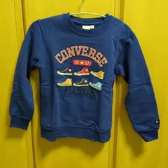 ★新品タグ付き★　CONVERSE トレーナー 130サイズ ネイビーのサムネイル