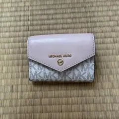 未使用に近い　MICHAEL KORS キーケース　ピンク　ゴールド金具
