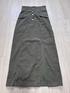 カーキ　ロングスカート　スリット入りロングスカート レディース　スカート　緑　冬