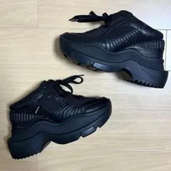 YELLO LAVISH SABOT SNEAKERS Lサイズ - メルカリ