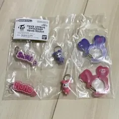 TWICE LOVELYS アクリルカラビナフロッキーマスコット サナ モモ