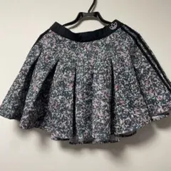 adidas スポーツ　ミニスカート　ゴルフにもおすすめ