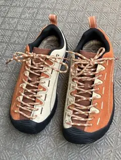 【未使用】KEEN スニーカー 25.5cm 10周年限定 ペイズリー柄のサムネイル