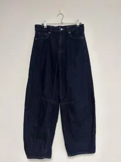 GU バレルレッグジーンズ　Lサイズのサムネイル