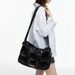 【新品】FALLET ネロバッジパデッドバッグ ダークグレー チャーム付き