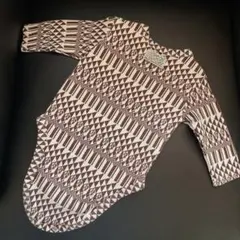 House on the hill ロンパース