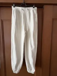 GU ホワイト ジョガーパンツ Lサイズ