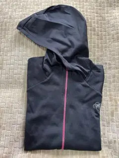 美品✨アシックス‼️パーカー黒、レディースO size❗️