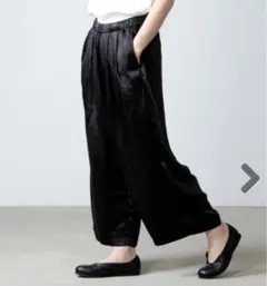 KELEN soi satin サテンワイドパンツ　黒