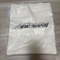 NEWJEANS ロゴ トートバッグ ベージュ