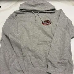 PHILLIES BLUNT 刺繍ロゴ パーカー グレー