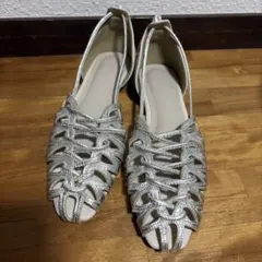 フラットシューズ・バレエシューズ