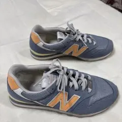 New Balance スニーカー グレー/オレンジ