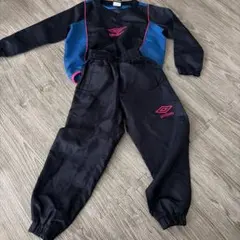 umbro ピステ上下セット ネイビー・ピンク　110㎝