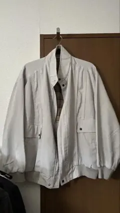 ホワイト ブルゾン チェック柄内側　お値下げ可能！