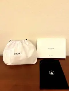 CHANEL パスポートケース　　スマホショルダー　ノベルティー