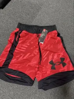 Under Armour バスケットボールパンツ Mサイズ レッド