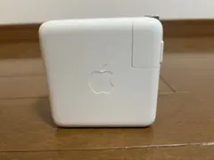 Apple純正の61W USB-C電源アダプタA1947