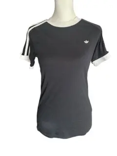 adidas アディダス　Tシャツ　Sサイズ