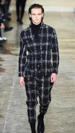 ISSEYMIYAKE MEN 17-18 AW パンツのサムネイル