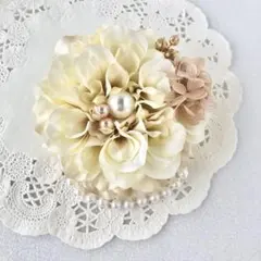再販　コサージュ　ハンドメイド　卒業式　卒園式　入学式　入園式　ベージュ　ダリア