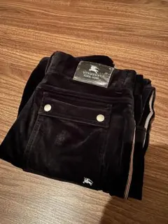 Burberryパンツのサムネイル