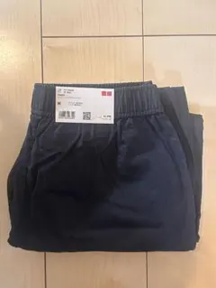 新品 UNIQLOコットンリラックスアンクルパンツM黒