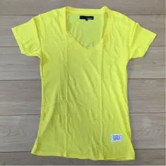VAROSH 深VネックTシャツのサムネイル