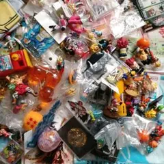 ドラゴンボール アニメグッズ 大量まとめ売り フィギュア　カード　ブルマ　当時