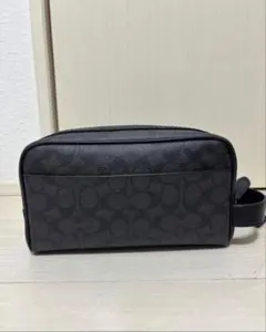 COACH ブラッククラッチバックのサムネイル