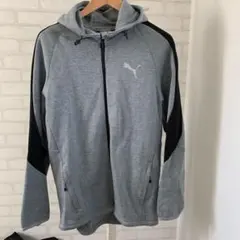 PUMA フード付きスウェットパーカー XL 未使用