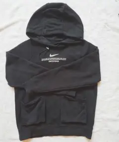 Nike ブラック フード付きパーカーS