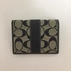 COACH 二つ折り財布（美品）