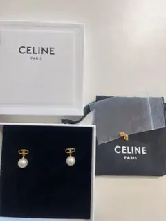 トリオンフ ピアス(両耳用)