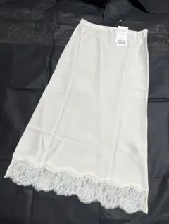 新品✨今期✨約4万✨ドゥーズィエムクラス Lace Trimmed スカート 
