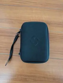 Smatree製セミハードタイプのキャリングケース