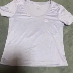 NIKEランニングウェアのサムネイル