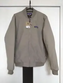 パタゴニア イスマスデックジャケット　新品未使用xs ベージュ