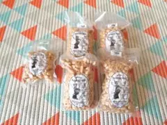 Item thumbnail for item 183f75e5-d3a3-48b9-b5ad-4065e8ea8afb